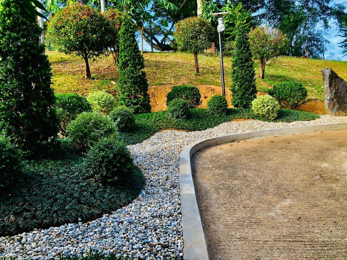 Chiangkhong Teak Garden Riverfront Onsen Hotel- Sha Extra Plus Wiang Chiang Khong Exterior foto